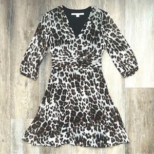 Diane Von Furstenberg leopard print v- neck silk dress